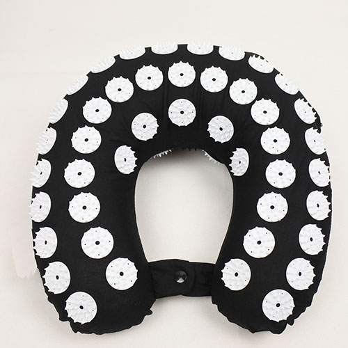 U acupressure pillow